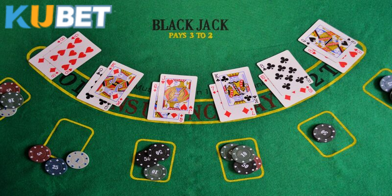 Thường xuyên đánh bài miễn phí để luyện tập blackjack